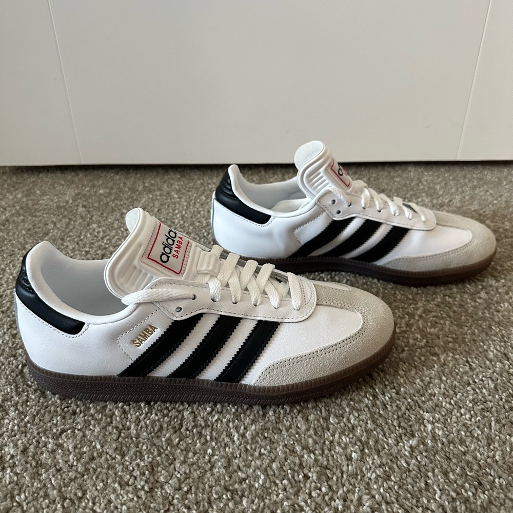 NEW Adidas Samba OG Black/White Shoes Unisex (Men’s Size 7 / Women’s Size 9)